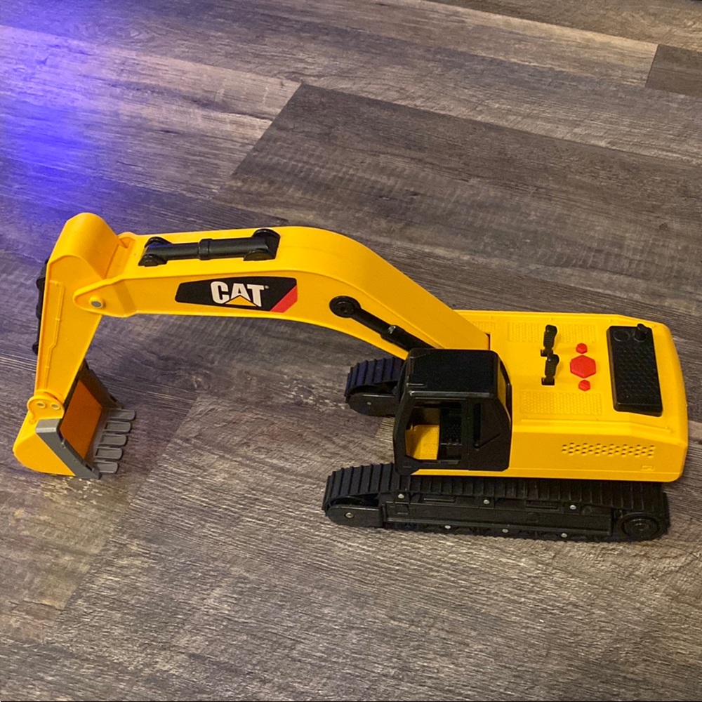 CAT Yellow Toy Excavator